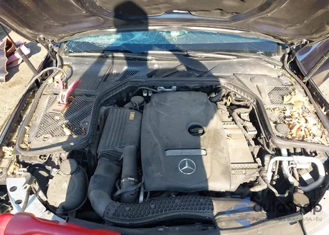 2015 Mercedes-Benz C 300 4Matic/Luxury 4Matic/Sport 4Matic from USA, damaged, VIN 55SWF4KB1FU083770